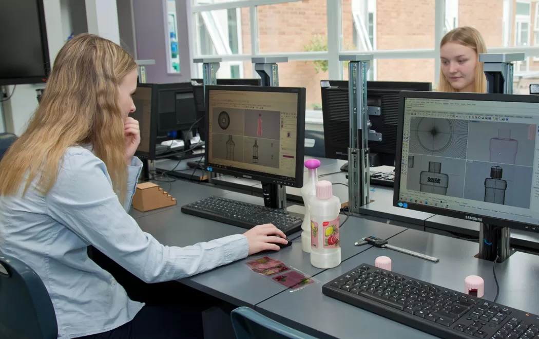 External competitions, courses and scholarships