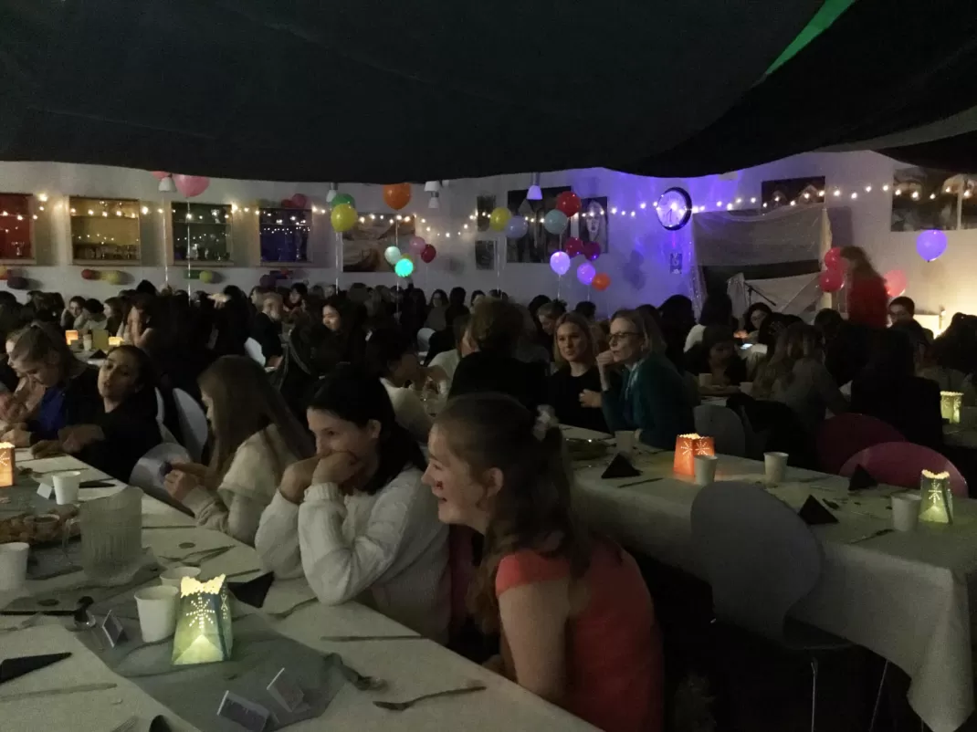 An Aladdin-themed feast for Stuart