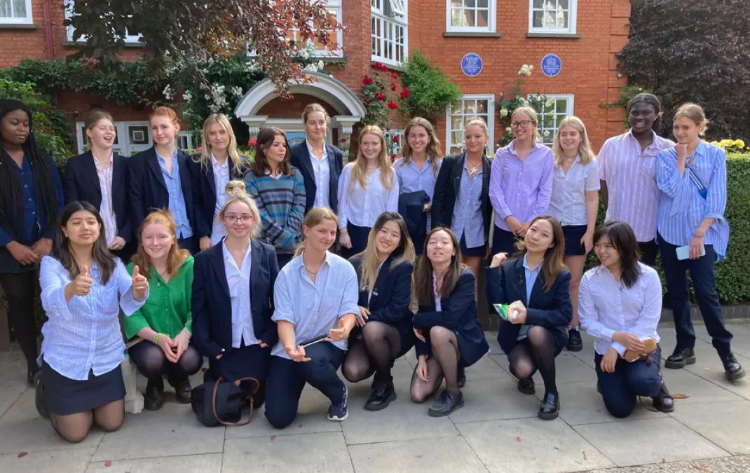 A Level psychology students delve into Freud’s life work and theories on museum trip