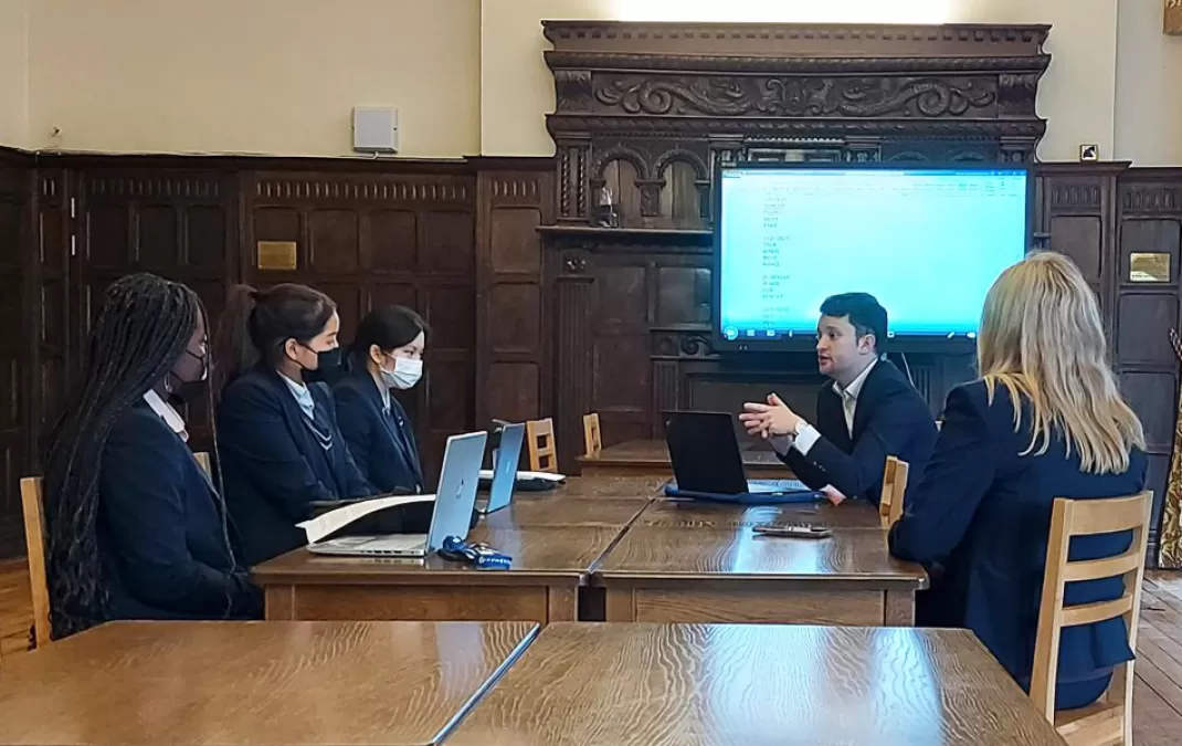 Workshop and webinars inform students’ university choices