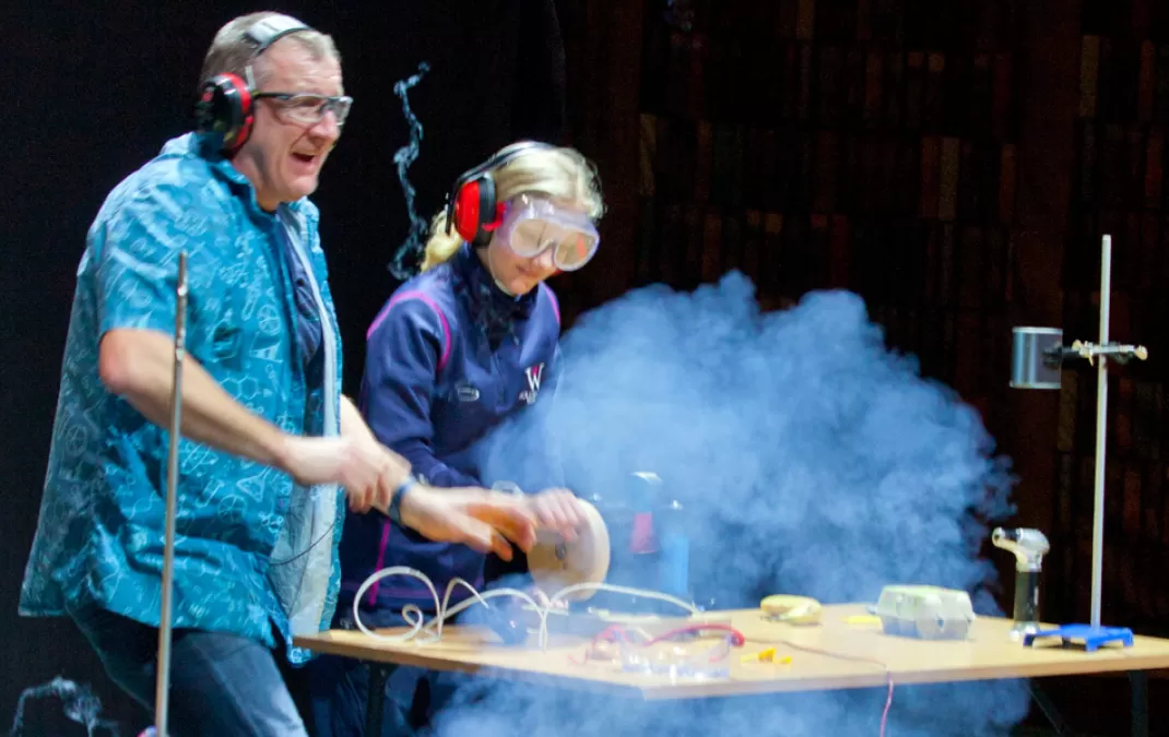 Superb Royal Institution science shows entertain and inform