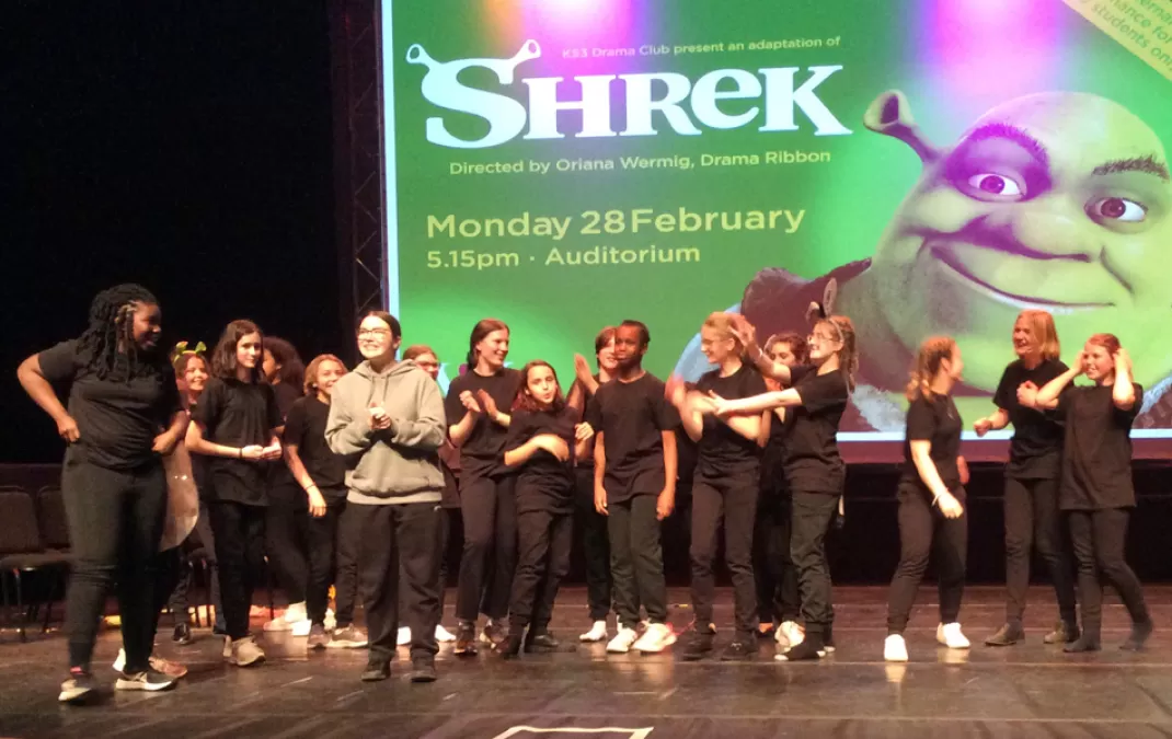 Drama Ribbon's directorial debut a huge success