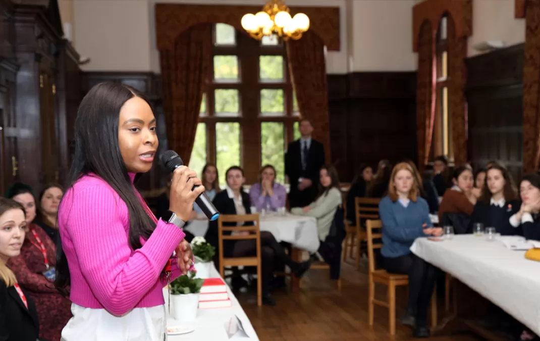Alumnae encourage Lower Sixth to create their own chances and learn from setbacks