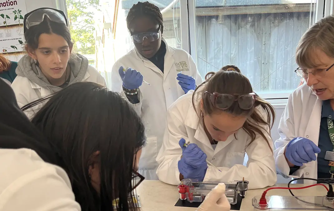 Botanical paradise aids biologists’ understanding of real-world application of classroom knowledge