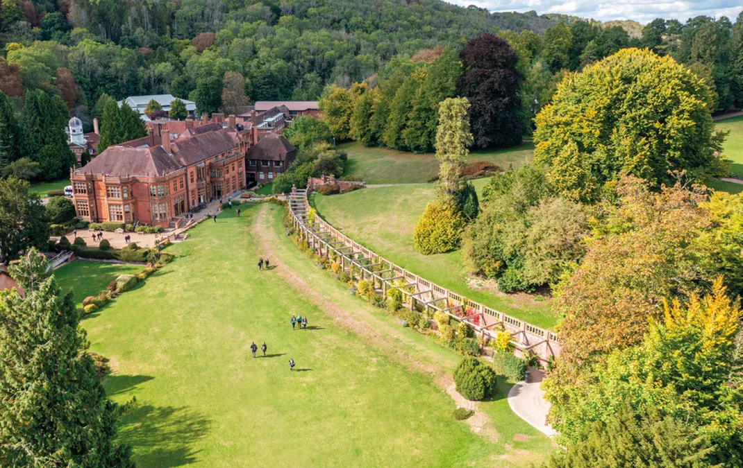 Excellent GCSE results for Woldingham girls, with over 60% of grades at 9-7